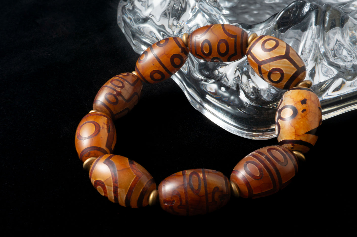 Tibetan Dzi Bead Bracelet with Nine Eyes Buddha Stones