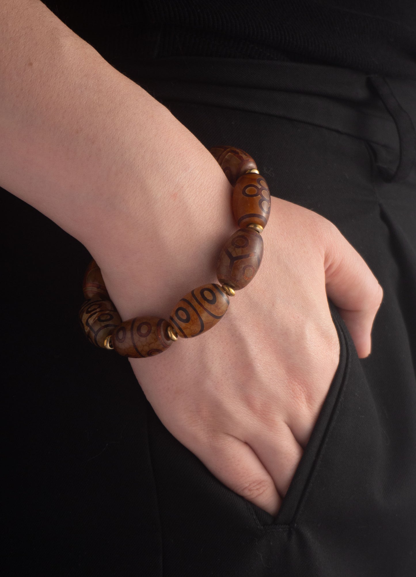 Tibetan Dzi Bead Bracelet with Nine Eyes Buddha Stones