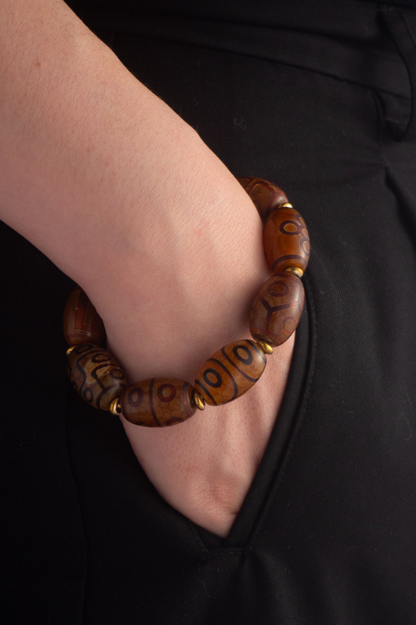 Tibetan Dzi Bead Bracelet with Nine Eyes Buddha Stones