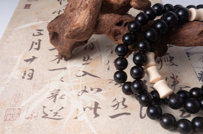 Natural Sandalwood Bodhi Triple Loop Bracelet